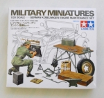 Thumbnail TAMIYA 35220 KUBELWAGEN ENGINE MAINTENANCE SET